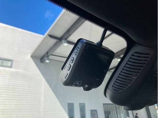 ���R�Θb�������F����A�e�@�\�̎g�p�������特�y��ړI�n�����q�l�֒�Ă���ȂǁA���܂łɂȂ��@�\��񋟂��܂��B