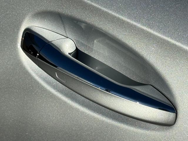 Ａクラスセダン Ａ２００ｄセダンＡＭＧレザエクスクルーシブパッケージ　ＡＭＧラインパッケージ　パノラミックスライディングルーフ　アドバンスドパッケージ　ヘッドアップディスプレイ　３６０°カメラ　シートヒーター　メモリ付きパワーシート　新車保証継承　弊社デモカーアップ（11枚目）