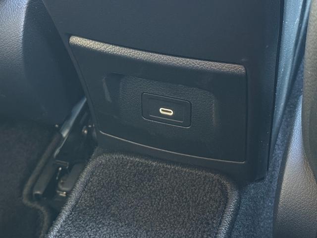 Ａクラスセダン Ａ２００ｄセダンＡＭＧレザエクスクルーシブパッケージ　ＡＭＧラインパッケージ　パノラミックスライディングルーフ　アドバンスドパッケージ　ヘッドアップディスプレイ　３６０°カメラ　シートヒーター　メモリ付きパワーシート　新車保証継承　弊社デモカーアップ（32枚目）