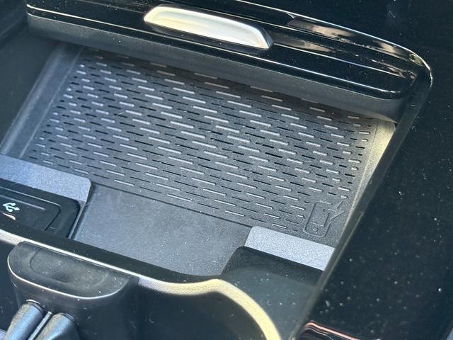 Ａクラスセダン Ａ２００ｄセダンＡＭＧレザエクスクルーシブパッケージ　ＡＭＧラインパッケージ　パノラミックスライディングルーフ　アドバンスドパッケージ　ヘッドアップディスプレイ　３６０°カメラ　シートヒーター　メモリ付きパワーシート　新車保証継承　弊社デモカーアップ（46枚目）