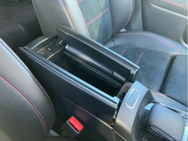 �����Z�f�X�E�x���c�̃V�[�g�́A�l�ԍH�w�����Ƃɐ݌v����Ă��܂��B�@���ǂ��d�����������̃h���C�u�ł����ɂ����\���ɂȂ��Ă���܂��B�@�Ԃ̉^�]�ō��ɕ��S������������͐����x���������������B