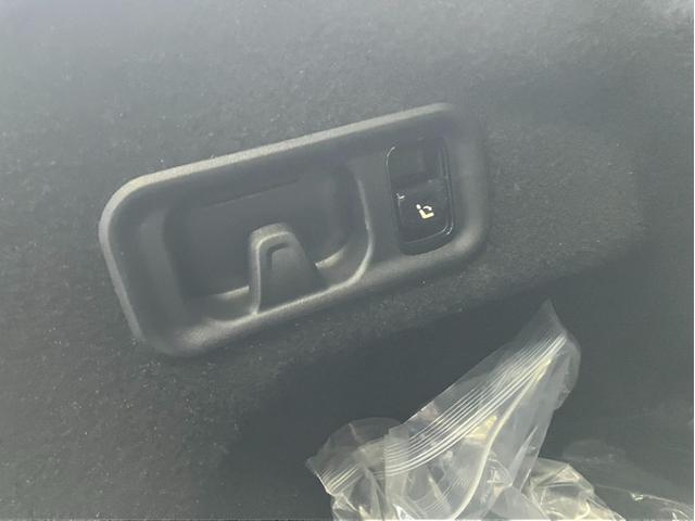 �y�L�[���X�S�[�z�L�[��g�ɂ��Ă��邾���Ńh�A���J���邱�Ƃ��ł��܂��B�G���W���n�����L�[�����o���K�v���Ȃ��A�{�^�������������łn�j�I