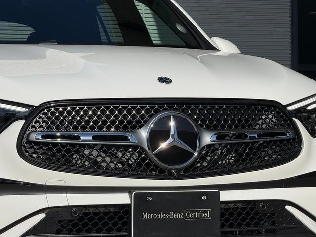 GLC GLC220d 4マチック AMGラインパッケージ 正規認定中古車 認定中古車保証2年付き 新車保証継承 弊社デモンストレーションカー 禁煙車 純正ドライブレコーダー ACC ハンズオフ 360°カメラ オートトランク パノラミックスライディングルーフ(6枚目)