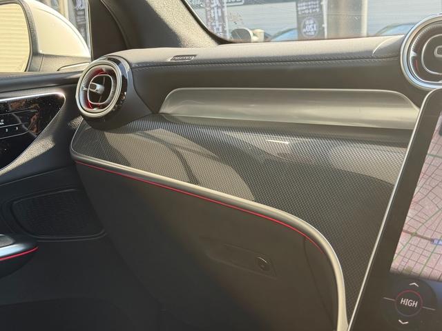 GLC GLC220d 4マチック AMGラインパッケージ 正規認定中古車 認定中古車保証2年付き 新車保証継承 弊社デモンストレーションカー 禁煙車 純正ドライブレコーダー ACC ハンズオフ 360°カメラ オートトランク パノラミックスライディングルーフ(54枚目)