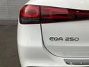 EQA250 AMGラインパッケージ 弊社ユーザー様買取車 パノラミックスライディングルーフ AMGレザーEX メモリ付きパワーシート 純正ドラレコ フットトランクオープナー EQケア継承 認定中古車(11枚目)