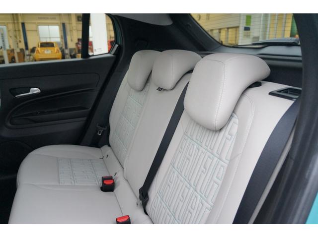 600ハイブリッド ラ プリマ 純正ナビ AppleCarPlay&AndroidAuto対応 バックカメラ アダプティブクルーズコントロール パワーシート シートヒーター パワーバックドア ブラインドスポットモニター(19枚目)