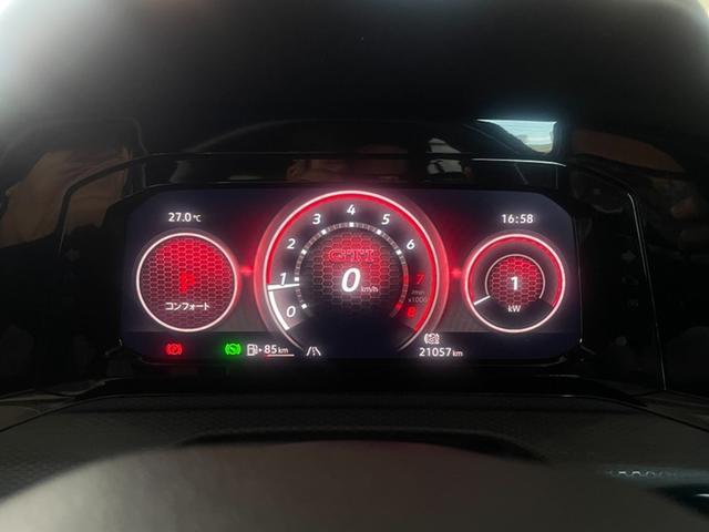 ゴルフＧＴＩ ベースグレード　認定中古車　アダプティブコントロール　同一車線内全車速運転支援システム　ＬＥＤヘッドライト　ブラインドスポット　ＥＴＣ２．０　Ａｐｐ－Ｃｏｎｅｃｔ　ＬＥＤテールランプＲｅａｄｙ　２　Ｄｉｓｃｏｖｅｒ（17枚目）