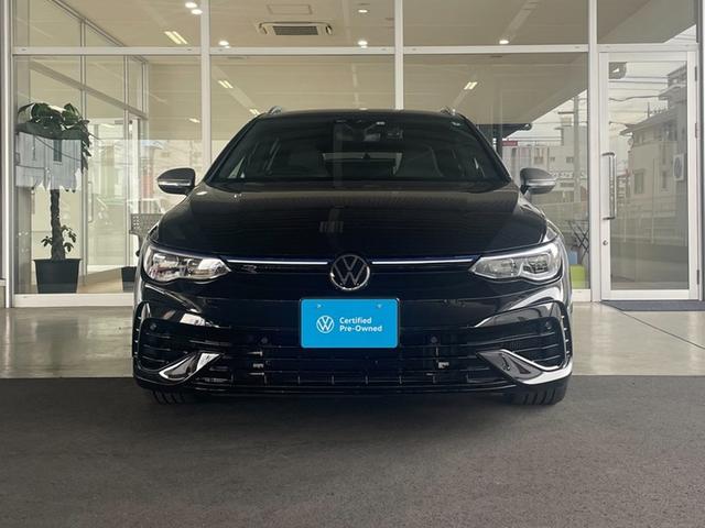 ゴルフRヴァリアント 認定中古車 Advance 19インチ アダプティブコントロール LEDマトリックスヘッドランプ スマートフォン非接触充電 LEDテールランプ App-Conect 同一車線内全車速運転支援システム(2枚目)