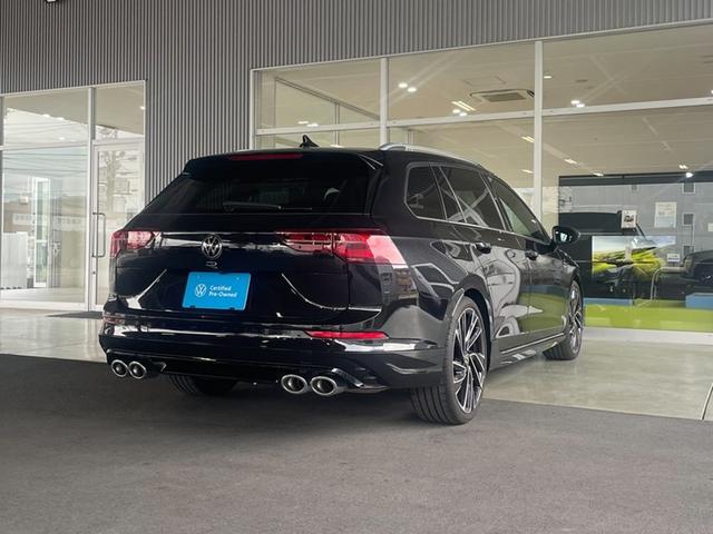 ゴルフRヴァリアント 認定中古車 Advance 19インチ アダプティブコントロール LEDマトリックスヘッドランプ スマートフォン非接触充電 LEDテールランプ App-Conect 同一車線内全車速運転支援システム(6枚目)