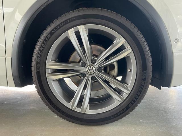 ティグアン ＴＤＩ　４モーション　Ｒライン　認定中古車　アダプティブシャーシーコントロール　１９インチホイール　アダプティブコントロール　ＬＥＤヘッドランプ　ＬＥＤテールランプ　Ａｐｐ－Ｃｏｎｅｃｔ　同一車線内全車速運転支援システム（11枚目）
