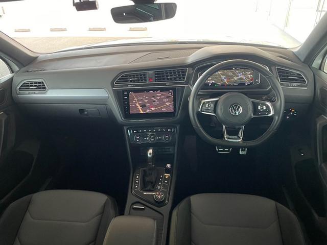 ティグアン ＴＤＩ　４モーション　Ｒライン　認定中古車　アダプティブシャーシーコントロール　１９インチホイール　アダプティブコントロール　ＬＥＤヘッドランプ　ＬＥＤテールランプ　Ａｐｐ－Ｃｏｎｅｃｔ　同一車線内全車速運転支援システム（12枚目）