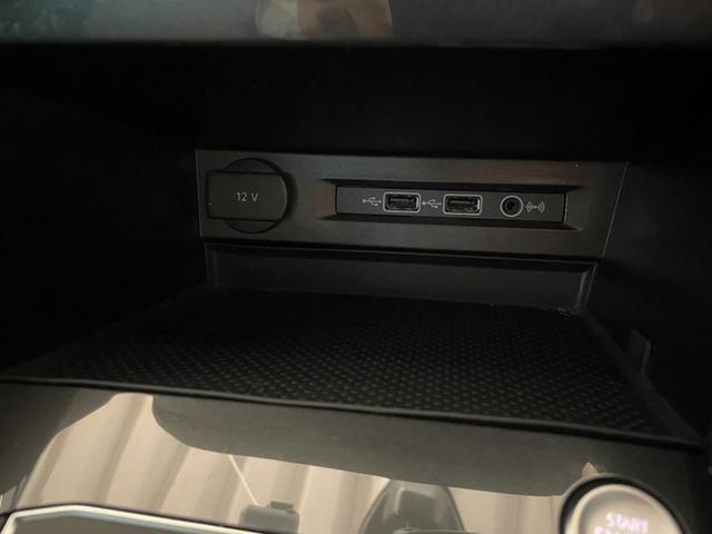 ティグアン ＴＤＩ　４モーション　Ｒライン　認定中古車　アダプティブシャーシーコントロール　１９インチホイール　アダプティブコントロール　ＬＥＤヘッドランプ　ＬＥＤテールランプ　Ａｐｐ－Ｃｏｎｅｃｔ　同一車線内全車速運転支援システム（25枚目）
