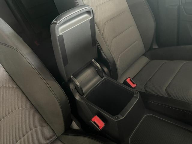 ティグアン ＴＤＩ　４モーション　Ｒライン　認定中古車　アダプティブシャーシーコントロール　１９インチホイール　アダプティブコントロール　ＬＥＤヘッドランプ　ＬＥＤテールランプ　Ａｐｐ－Ｃｏｎｅｃｔ　同一車線内全車速運転支援システム（34枚目）