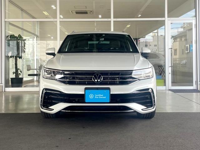 人気なＳＵＶ車になります。サイズも大きすぎず、小さすぎない為女性の方でも乗りやすいと評判です。