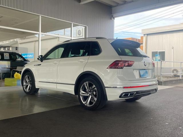 ルーフレールを装備しておりますのでアウトドア派の方にもお勧めです。