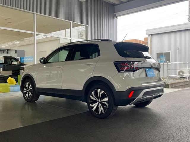 Ｔ－クロス ＴＳＩ　スタイル　認定中古車　デジタルメーター　アダプティブコントロール　　ＬＥＤヘッドランプ　ＥＴＣ　ブラインドスポットディクション　Ａｐｐ－Ｃｏｎｅｃｔ　衝突軽減ブレーキ　バックカメラ（5枚目）