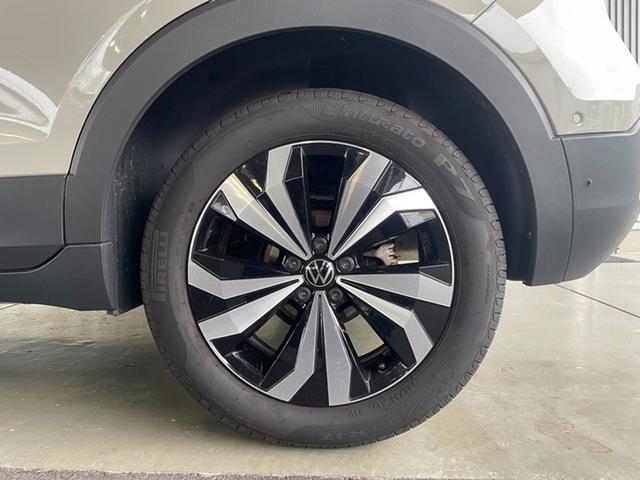 Ｔ－クロス ＴＳＩ　スタイル　認定中古車　デジタルメーター　アダプティブコントロール　　ＬＥＤヘッドランプ　ＥＴＣ　ブラインドスポットディクション　Ａｐｐ－Ｃｏｎｅｃｔ　衝突軽減ブレーキ　バックカメラ（9枚目）