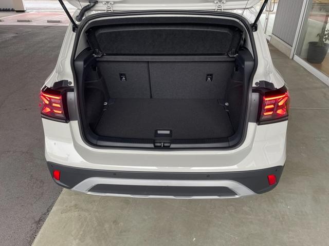 Ｔ－クロス ＴＳＩ　スタイル　認定中古車　デジタルメーター　アダプティブコントロール　　ＬＥＤヘッドランプ　ＥＴＣ　ブラインドスポットディクション　Ａｐｐ－Ｃｏｎｅｃｔ　衝突軽減ブレーキ　バックカメラ（36枚目）