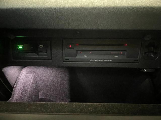 �d�s�b�Q�D�O���j�b�g�Ƃb�c�{�c�u�c�{�r�c�X���b�g���O���[�u�a�n�w�Ɏ��߂��Ă��܂��B