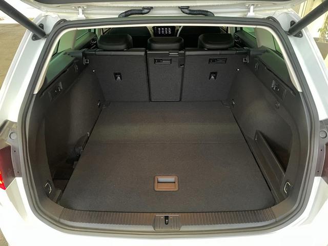 �ʏ�g�p�łU�R�k�̑�e�ʂł��A�l�X�ȃV�[���ő劈��B