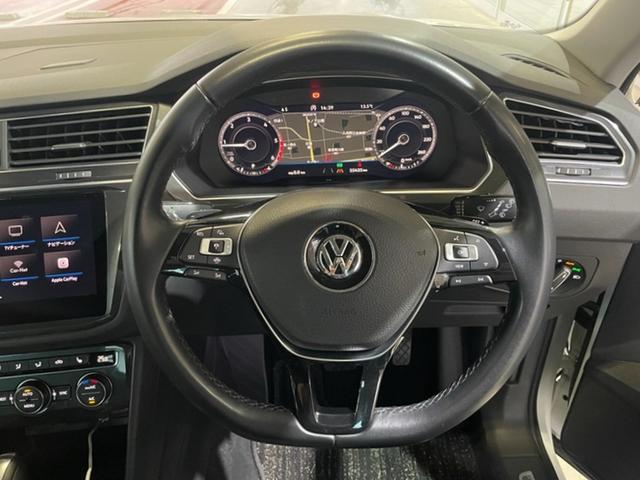 �{�^���͍ŏ����ɂ�������Ƃ����n���h���ł��B�����������܂��񂪁A�n���h���ɂ͖D���ڂ��킴�Ǝc���Ă���A�n���h������̍ۂɊ���Ȃ��l�ɍl���Ă���܂��B