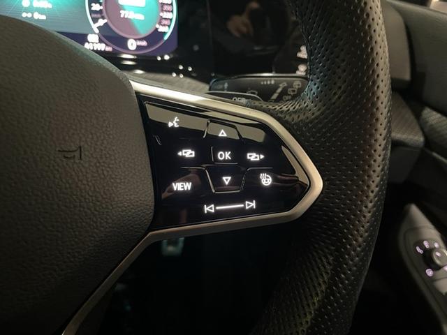 �f�W�^�����[�^�[�N���X�^�[�𒼊��I�ɑ��삵�܂��B