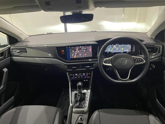 �������㕔���Ȃ��B�e���܂����B�S�̓I�ɃO���[���x�[�X�ɂЂƂ�̉��K�ȋ�Ԃł��B