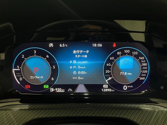 �f�W�^�����[�^�[�N���X�^�[�h�c�������������b�������������o�����h���ځD