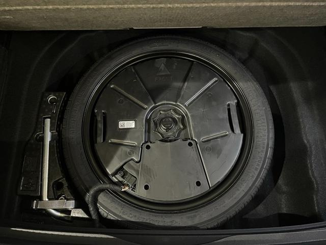 �h�g�����������j�����������h�T�u�E�[�n�[�𓋍ځB