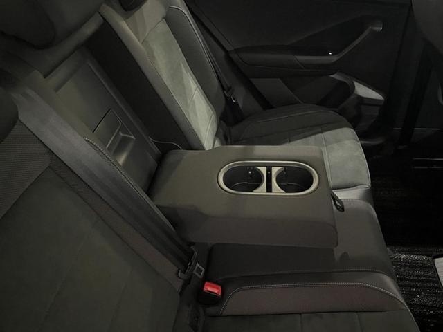 �㕔���Ȃ̃A�[�����X�g�̓h�����N�t�H���_�[�t�ł��B