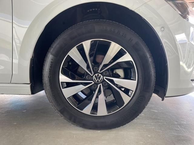 �P�W�T�^�U�T�q�P�T�^�C���ɂb�������������k��������p�̃A���~�z�C�[���𑕒����Ă���܂��B