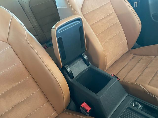 �A�[�����X�g���J����Ə������ꂪ������܂��B