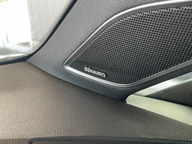 �f�n�k�e�̎ԓ���Ԃɍ��킹����p�݌v�̃T�E���h�V�X�e���h�c�x�m�`�t�c�h�n�h�𓋍ځB