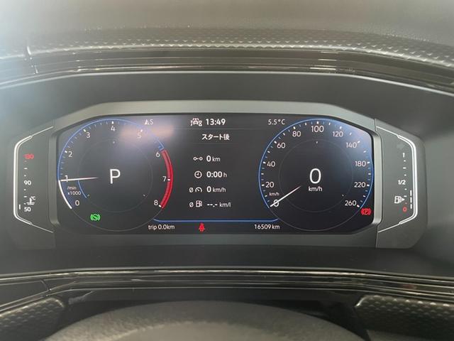 �f�W�^�����[�^�[�N���X�^�[�h�c�������������b�������������o�����h�𓋍ځB