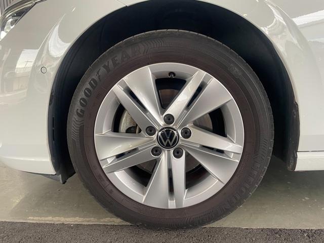 �Q�O�T�^�T�T�q�P�U�^�C���ɂ`������������p�A���~�z�C�[���𑕒��B