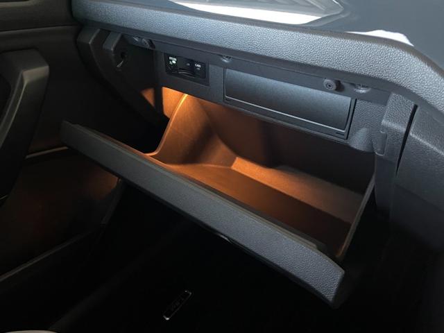 T-ロック TDI スポーツ CPO 認定中古車 Leatherシート デジタルメーター アダプティブコントロール LEDヘッドランプ ETC ブラインドスポットディクション App-Conect 衝突軽減ブレーキ バックカメラ(26枚目)