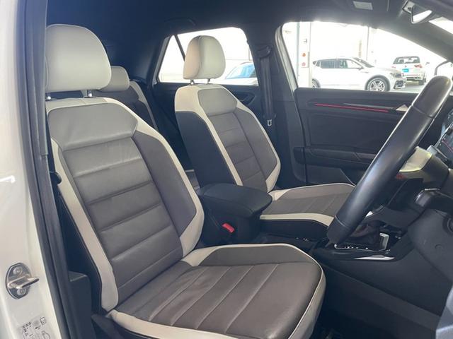 T-ロック TDI スポーツ CPO 認定中古車 Leatherシート デジタルメーター アダプティブコントロール LEDヘッドランプ ETC ブラインドスポットディクション App-Conect 衝突軽減ブレーキ バックカメラ(34枚目)