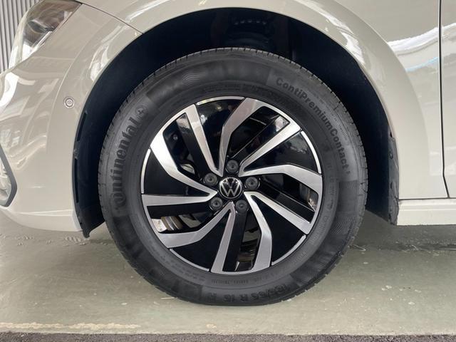 �P�W�T�^�U�T�q�P�T�^�C���ɂ`������������p�A���~�z�C�[���𑕒��B