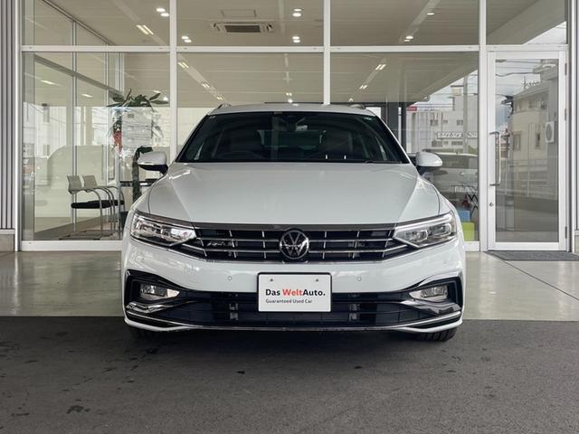 �h�C�c�Ԃ̓t�����g�}�X�N�ɓ������������܂��B��ڂło�����������ƕ�����f�U�C���ł��B