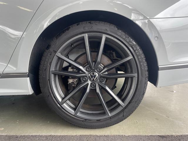 �Q�R�T�^�S�O�q�P�X���r���e�B�^�C���ɂq�|�k��������p�̃A���~�z�C�[���𑕒����Ă���܂��B