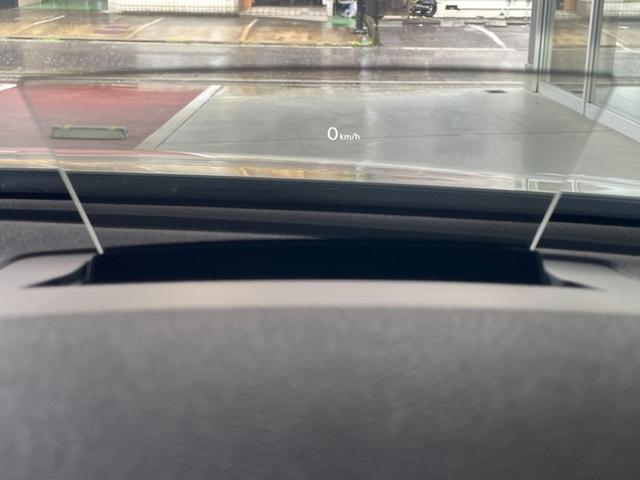 �Q�̃N���b�`�������A�؂�ڂ̂Ȃ����炩�ȉ�������������c�r�f�g�����X�~�b�V�����ł��B