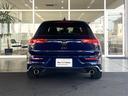 ゴルフＧＴＩ ベースグレード　認定中古車　アダプティブコントロール　同一車線内全車速運転支援システム　ＬＥＤヘッドライト　ブラインドスポット　ＥＴＣ２．０　Ａｐｐ－Ｃｏｎｅｃｔ　ＬＥＤテールランプＲｅａｄｙ　２　Ｄｉｓｃｏｖｅｒ（4枚目）