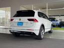 ティグアン ＴＤＩ　４モーション　Ｒライン　認定中古車　アダプティブシャーシーコントロール　１９インチホイール　アダプティブコントロール　ＬＥＤヘッドランプ　ＬＥＤテールランプ　Ａｐｐ－Ｃｏｎｅｃｔ　同一車線内全車速運転支援システム（6枚目）