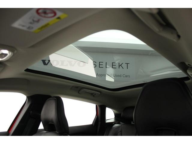 ｖ４０ ボルボ ｔ３ クラシックエディション ｓｅｌｅｋｔ認定中古車 ２０１９年モデル インテリセーフ シートヒーター付レザーパワーシート ガラスルーフ バックカメラ アクティブベンディング機能付ｌｅｄヘッドライト ｅｔｃ 愛知県 ｔ３ クラシックエディション