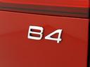 アルティメット　Ｂ４　２０２３年モデル　試乗車　Ｂ４マイルドＨＶ　Ｇｏｏｇｌｅナビゲーション　　純正１８インチアルミホイール　ベンディング機能付ＬＥＤヘッドライト　ベンチレーションヒーターマッサージ機能付フロントシート（21枚目）