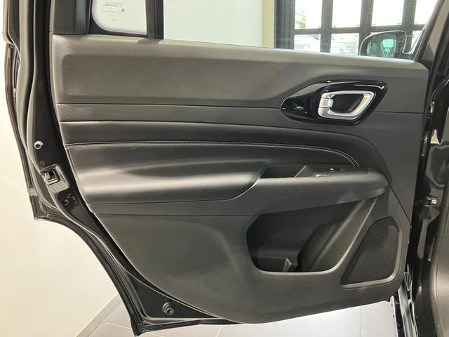 �A�����J�͈��S������������ׁ̈A�{�f�B�Ɍ��݂�����������҂�����Ă������ɂȂ��Ă��܂��B�h�A�̊J�������ۂɁu�o���b�v�Ƃ������͎���Ă��邱�Ƃ����������Ă���܂��B