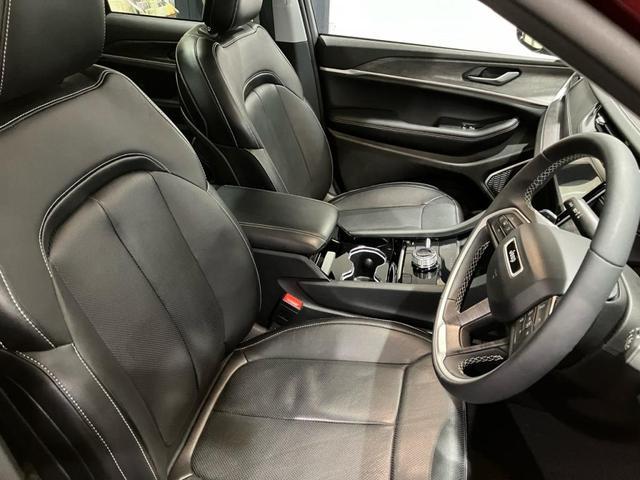 �^�]�Ȃ̑����͍L���������^�]�̍ۂ����������������Ȃ��L���ł��B