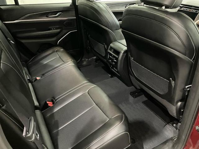 �y���A�V�[�g�z�����܂ł̍���������Ԃ̂��߁A��l�̕��ł������������Ȃ���ԏo���܂��B�����͍L������Ă��邽�߁A�������Ƃ���蒸���܂��B