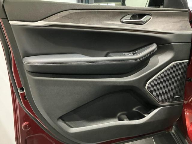 ���O�h�A�p�l���ƂȂ�܂��B�V���v���ȃf�U�C���Ŏԓ����猩�Ē����Ă��y����Œ�����Ǝv���܂��B