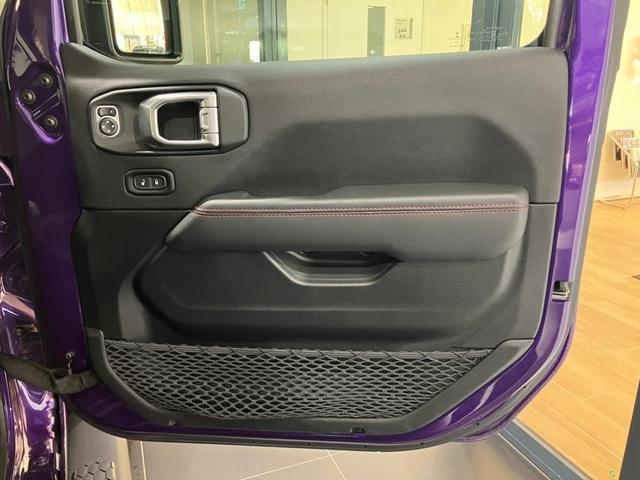 �A�����J�͈��S������������ׁ̈A�{�f�B�Ɍ��݂�����������҂�����Ă������ɂȂ��Ă��܂��B�h�A�̊J�������ۂɁu�o���b�v�Ƃ������͎���Ă��邱�Ƃ����������Ă���܂��B